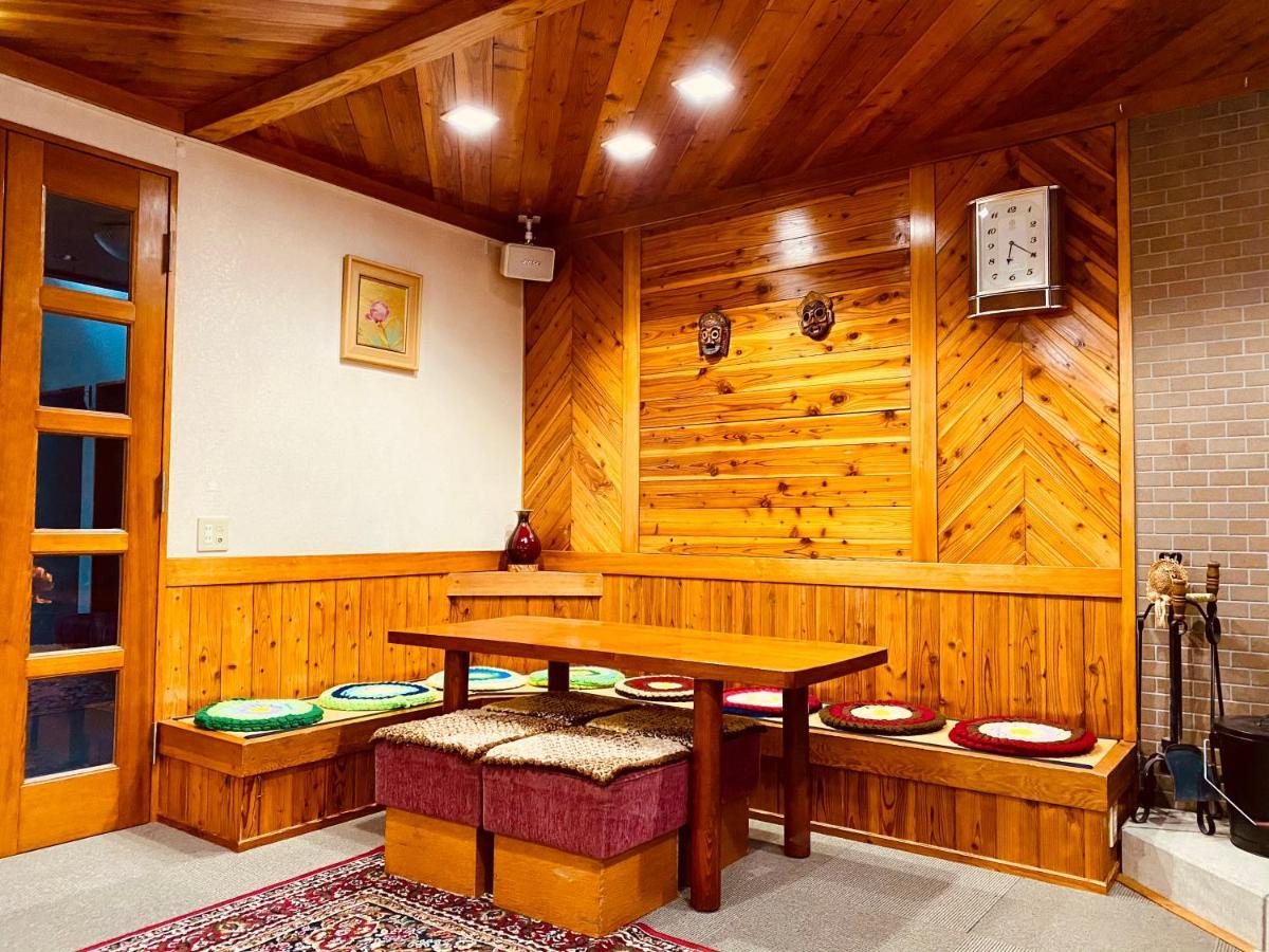 Rossi Star Apartment ฮาคุบะ ภายนอก รูปภาพ