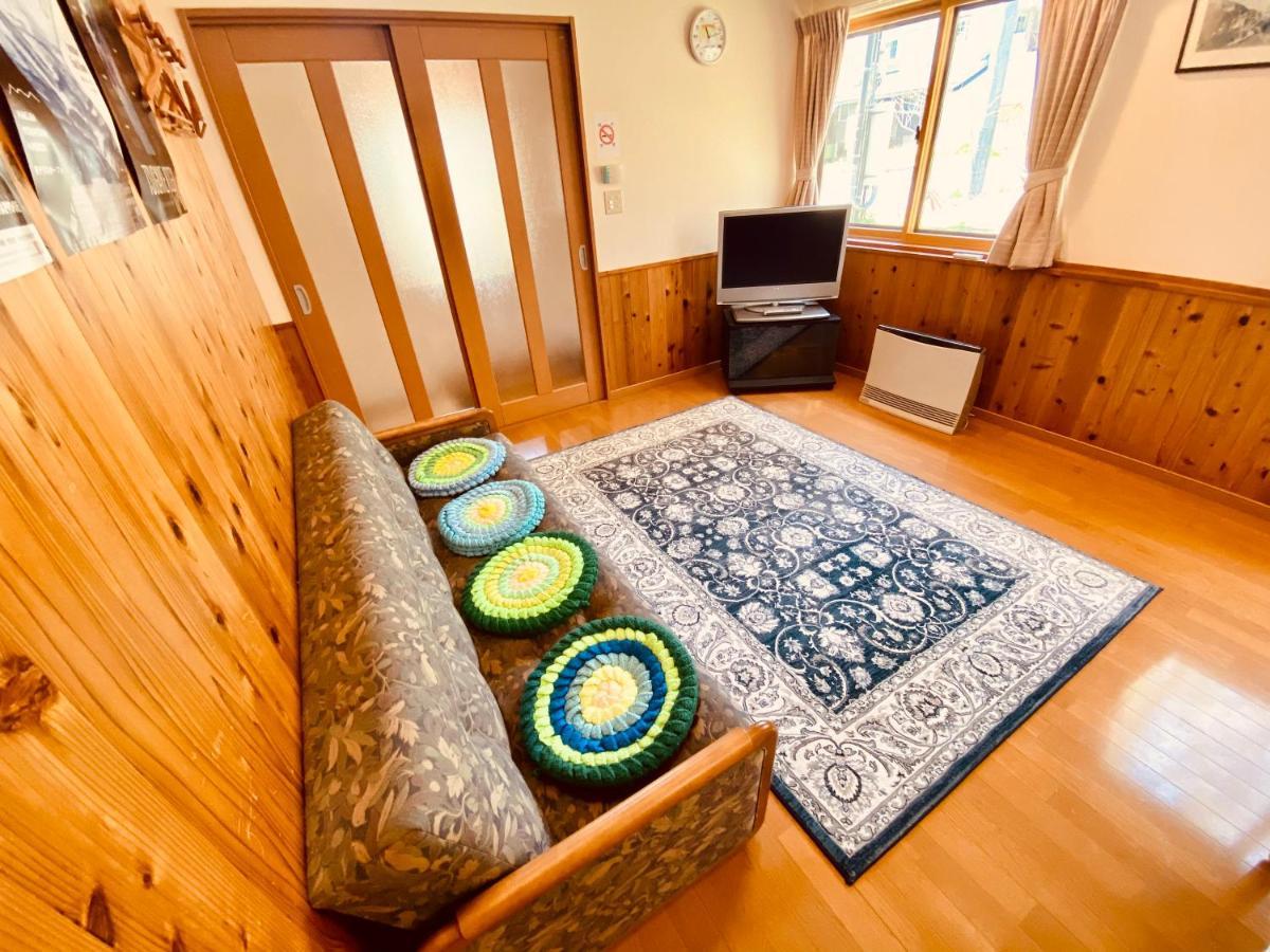 Rossi Star Apartment ฮาคุบะ ภายนอก รูปภาพ